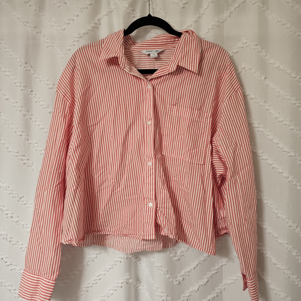 Old Navy Red and White Striped Cropped Shirt